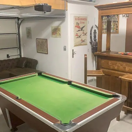 Nyaraló L'ostal Des Amis *